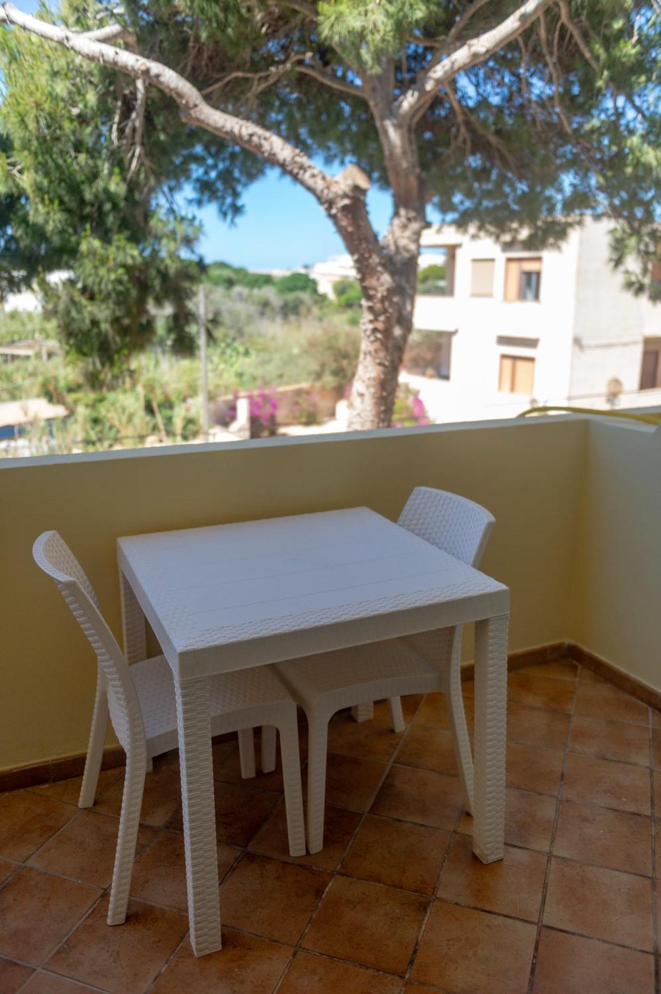 Hotel Baia Turchese Lampedusa Bagian luar foto